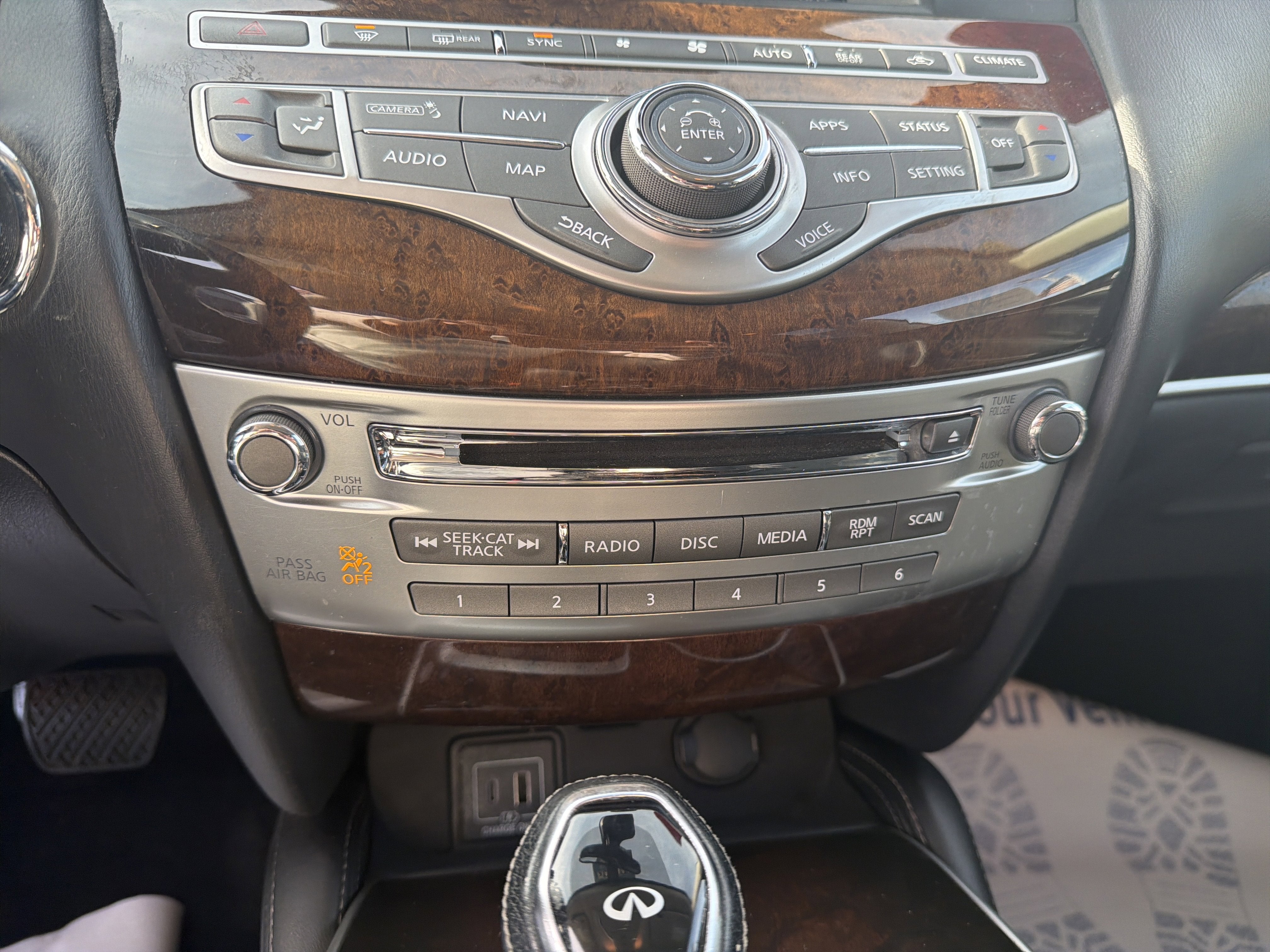 2020 INFINITI QX60 LUXE