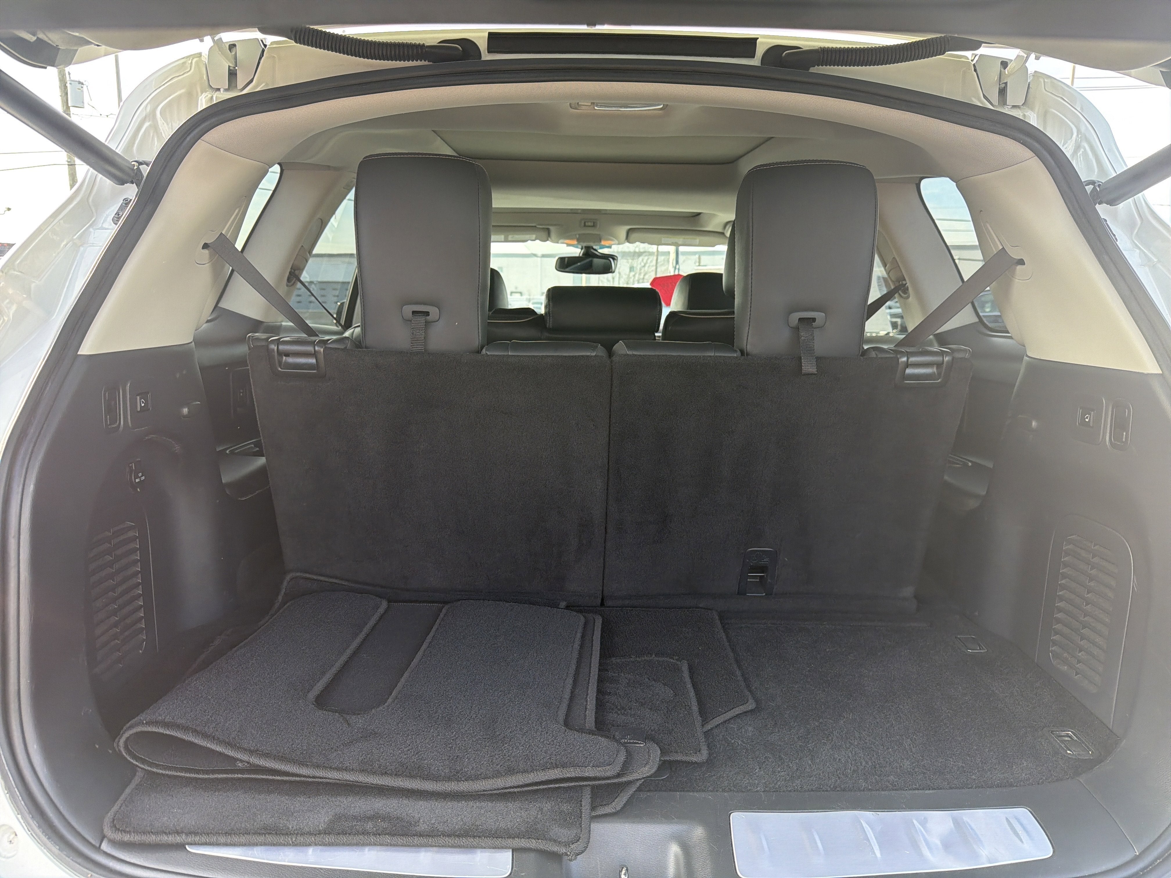 2020 INFINITI QX60 LUXE