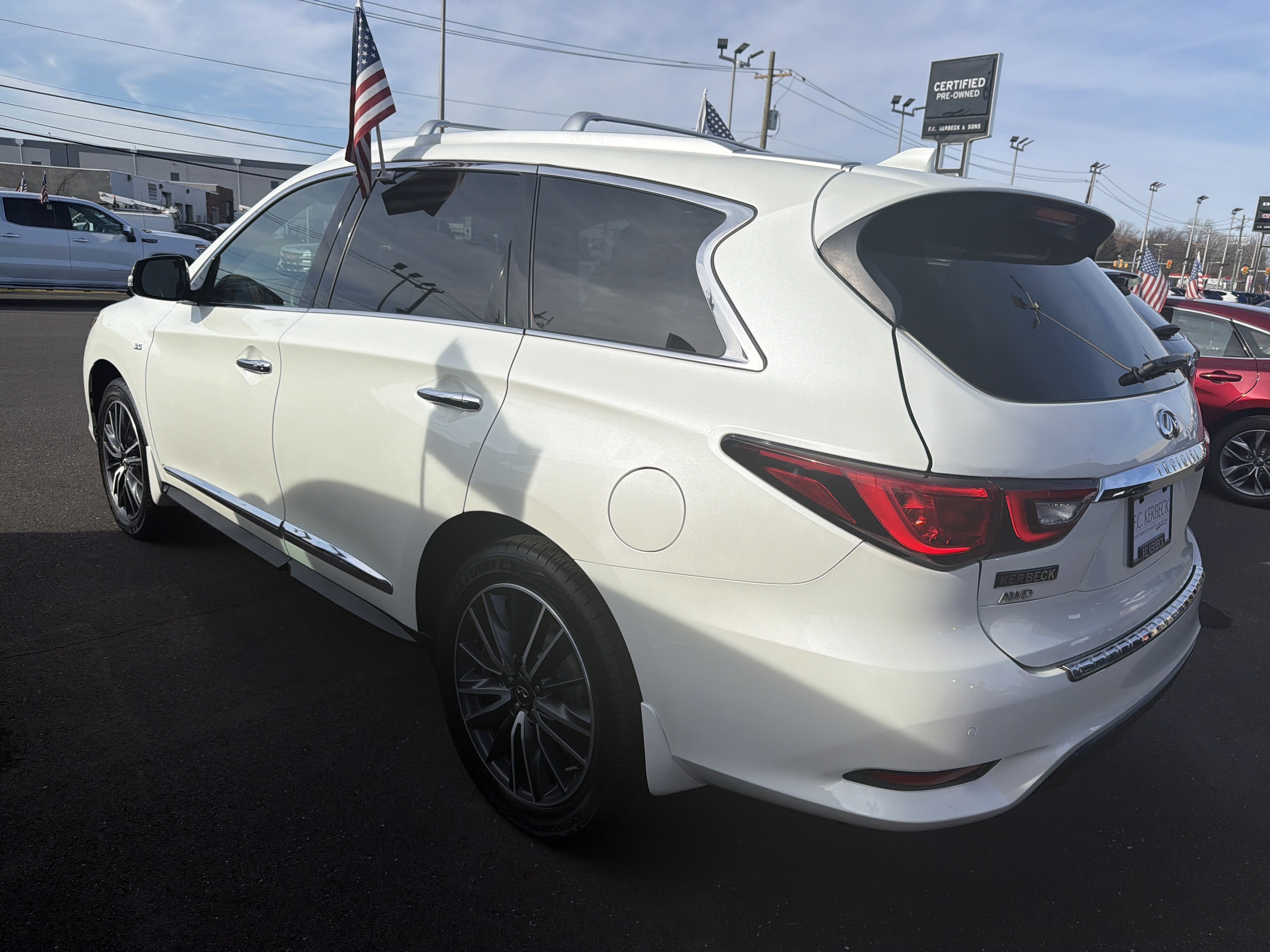 2020 INFINITI QX60 LUXE