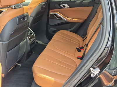 2022 BMW X6 M50i