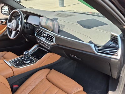 2022 BMW X6 M50i