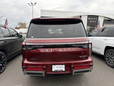 2025 INFINITI QX80 LUXE