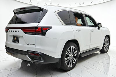 2025 Lexus LX 700h Luxury