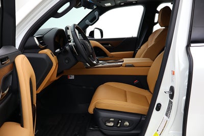 2025 Lexus LX 700h Luxury