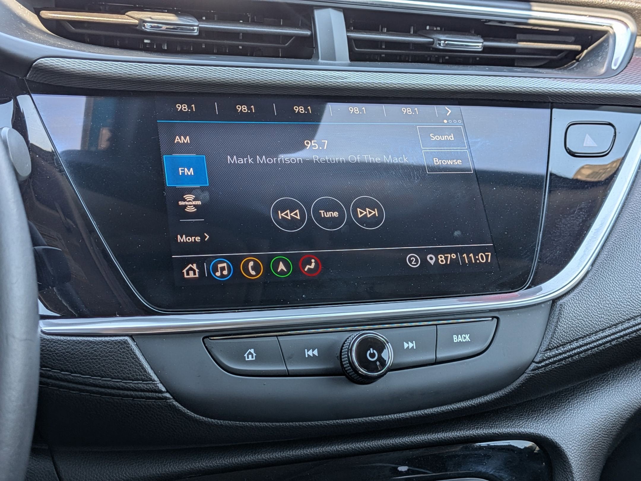 2020 Buick Encore GX Select