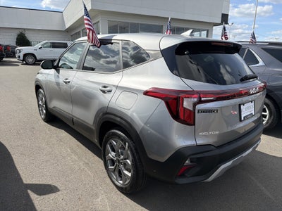 2025 Kia Seltos LX