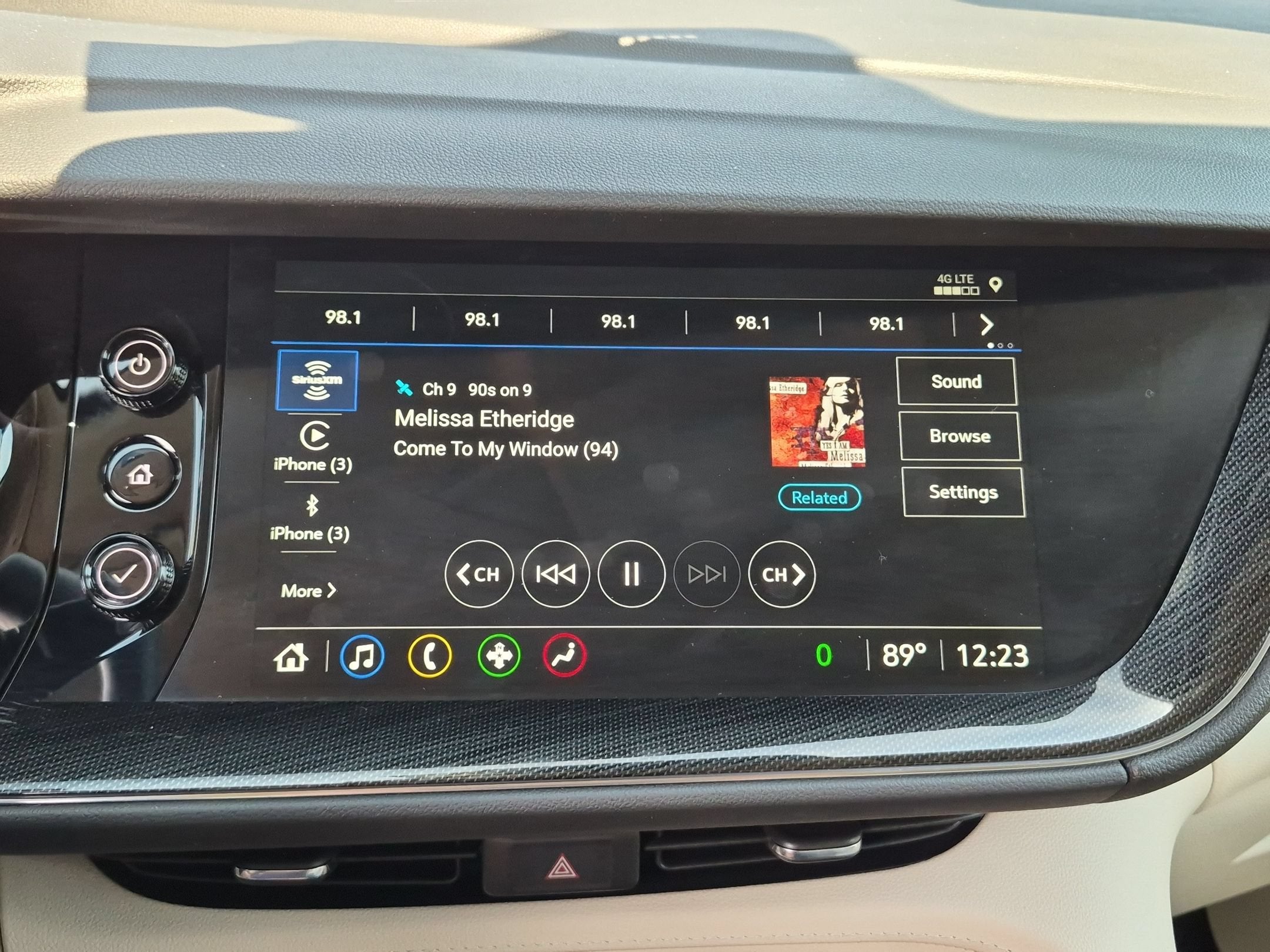 2023 Buick Envision Preferred