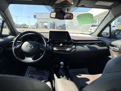 2019 Toyota C-HR XLE