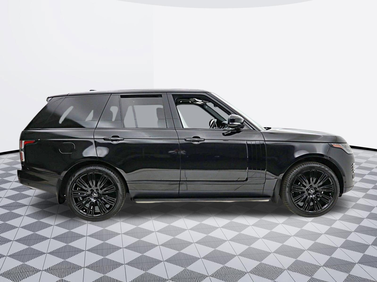 2020 Land Rover Range Rover P525 HSE