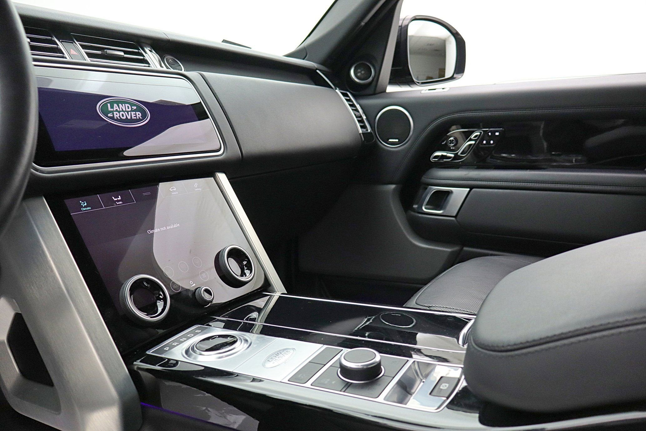 2020 Land Rover Range Rover P525 HSE