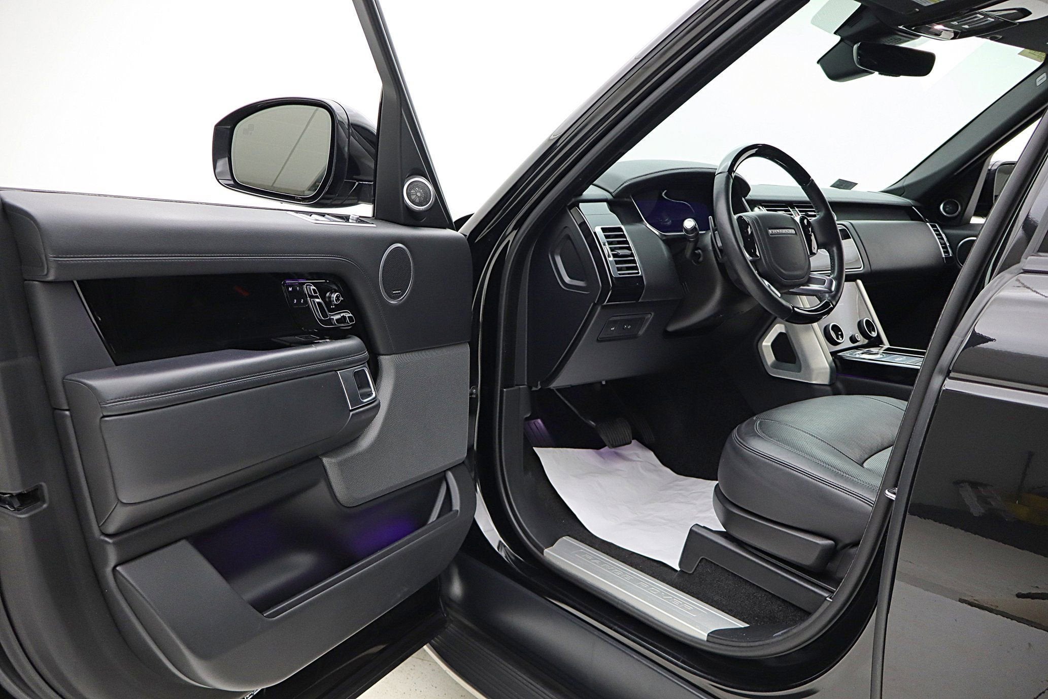 2020 Land Rover Range Rover P525 HSE