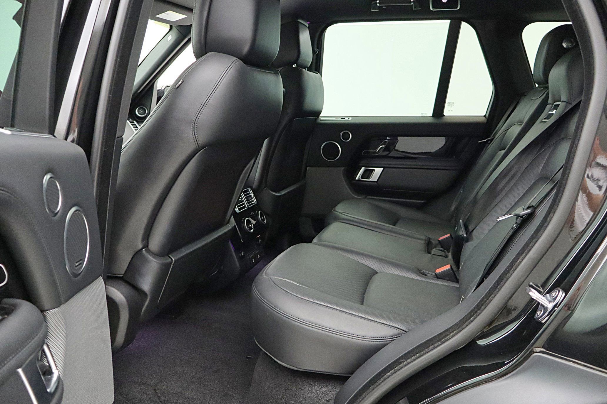 2020 Land Rover Range Rover P525 HSE