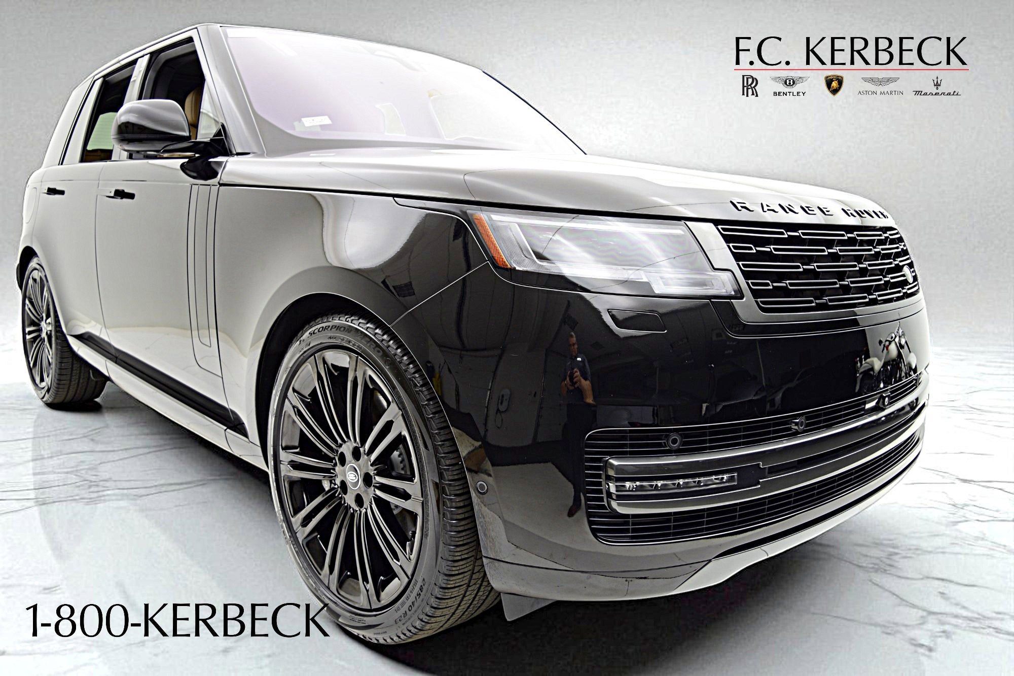 2023 Land Rover Range Rover SE