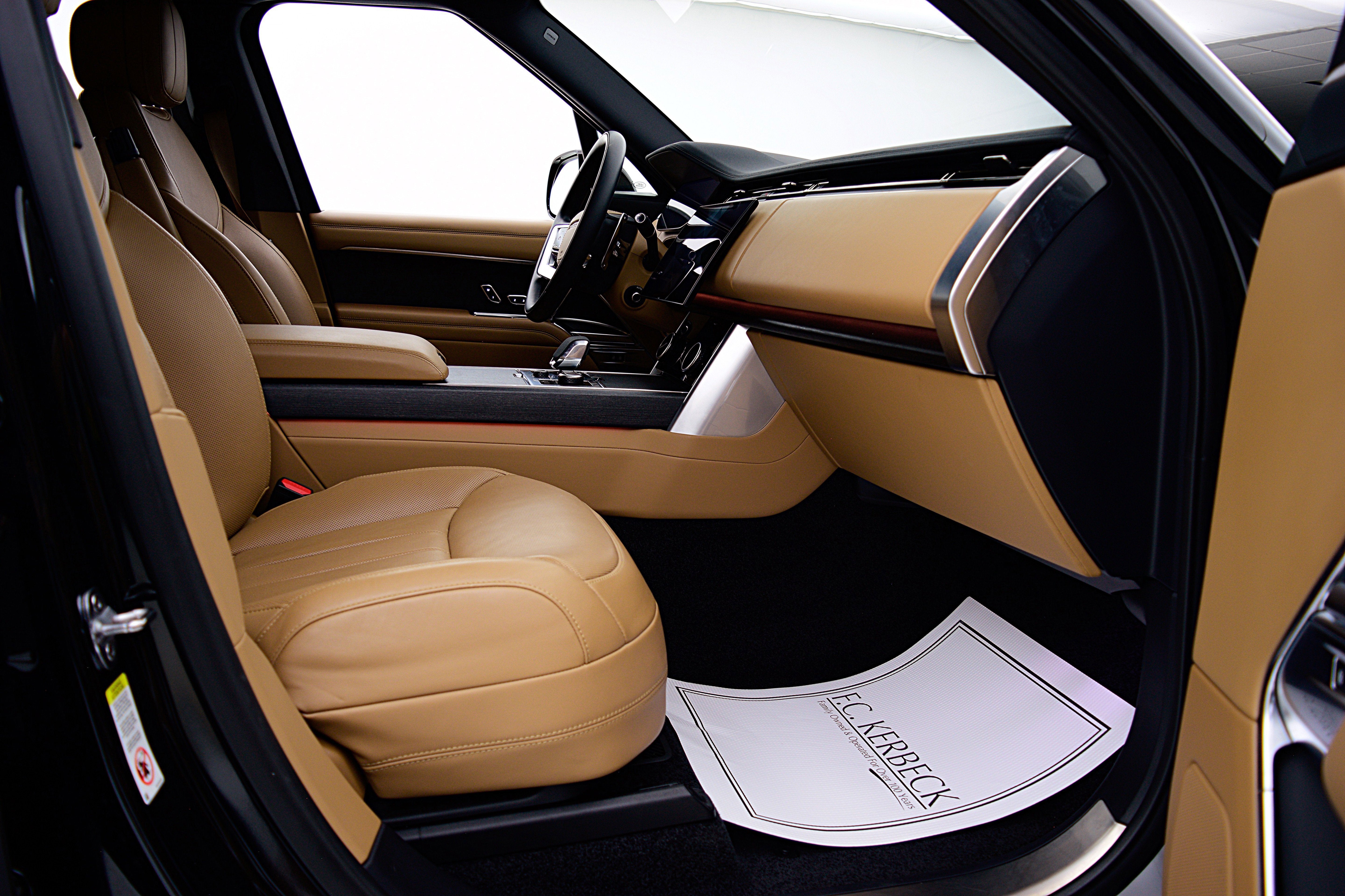 2023 Land Rover Range Rover SE