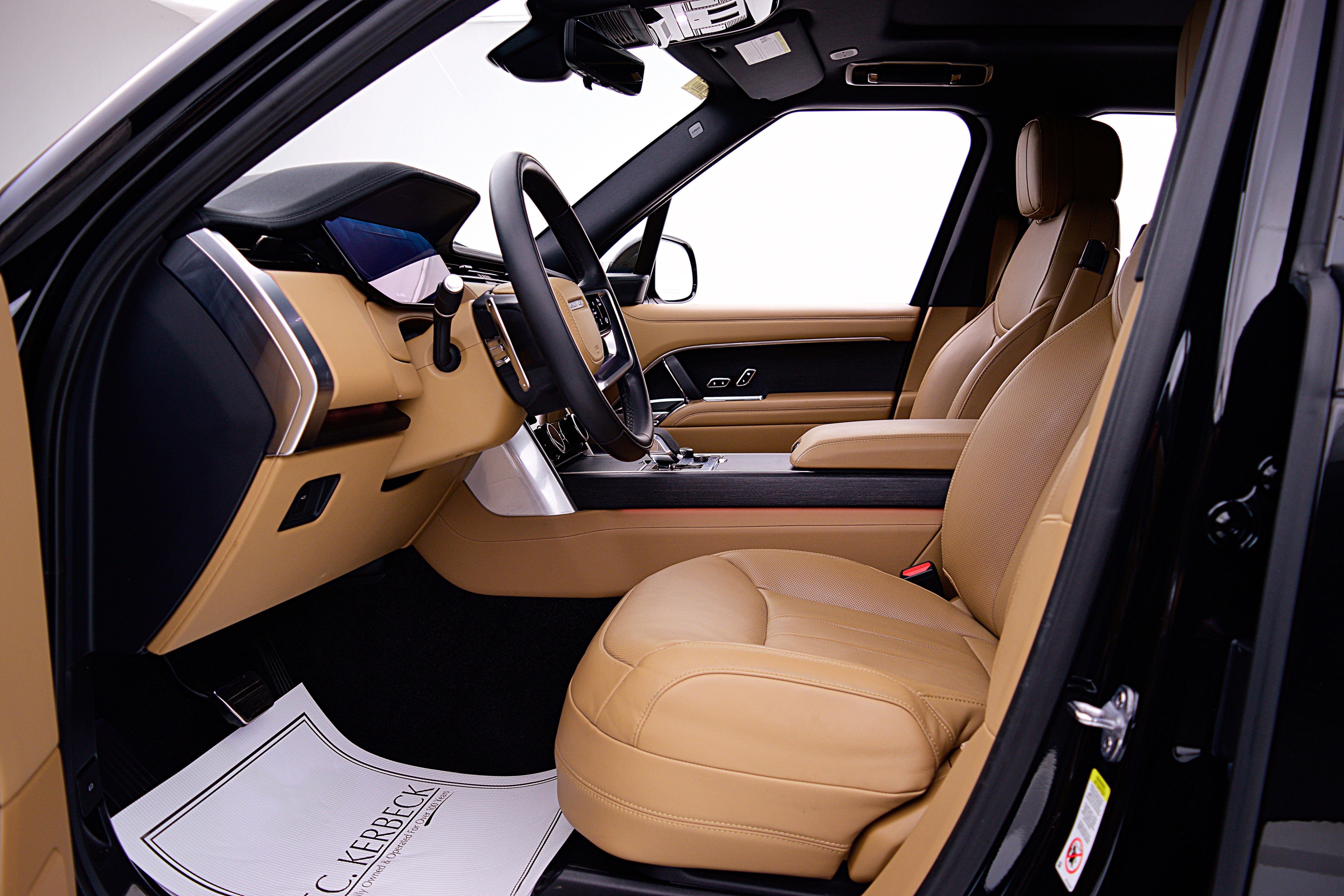 2023 Land Rover Range Rover SE