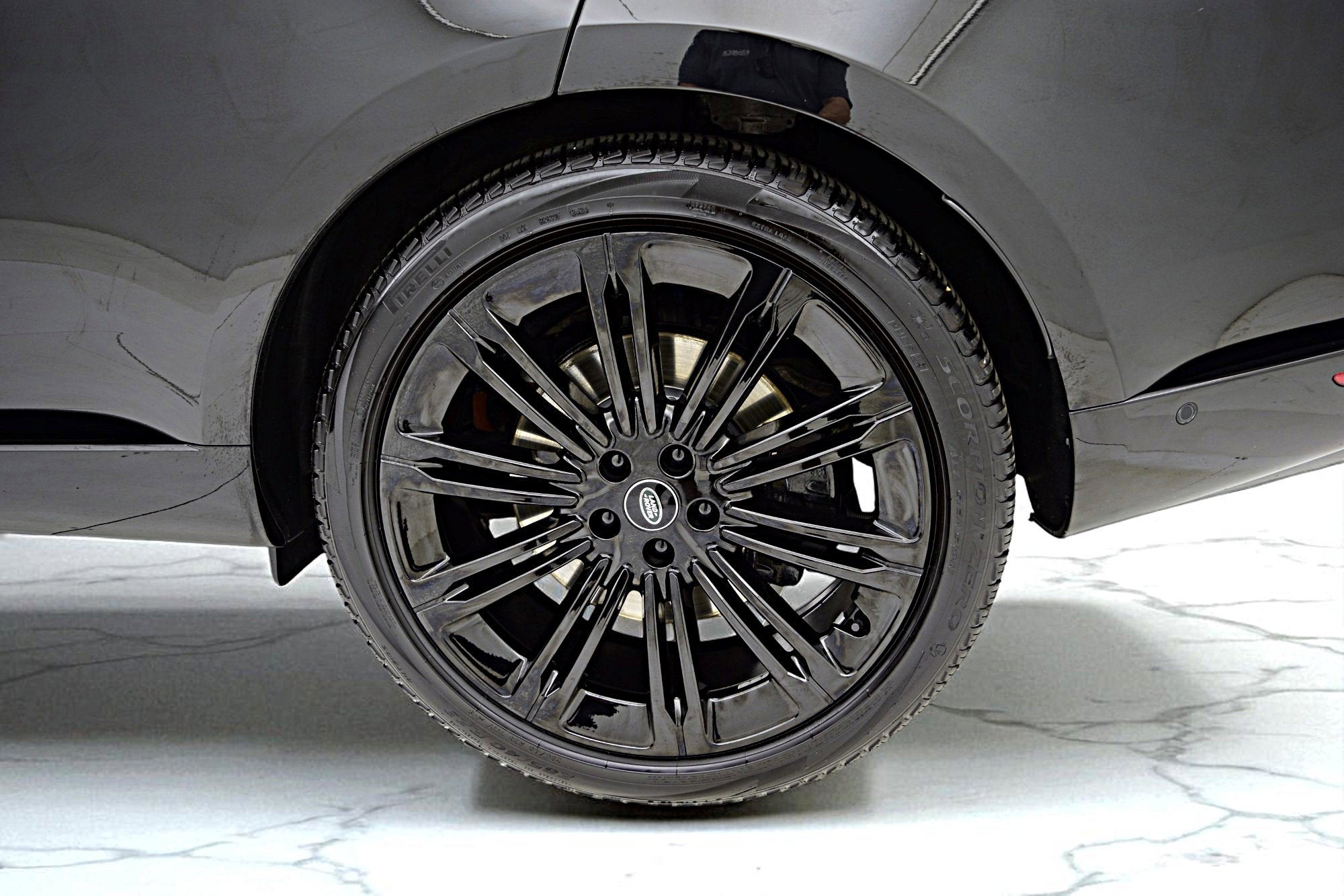 2023 Land Rover Range Rover SE