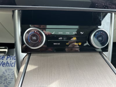 2023 Land Rover Range Rover P530 SE