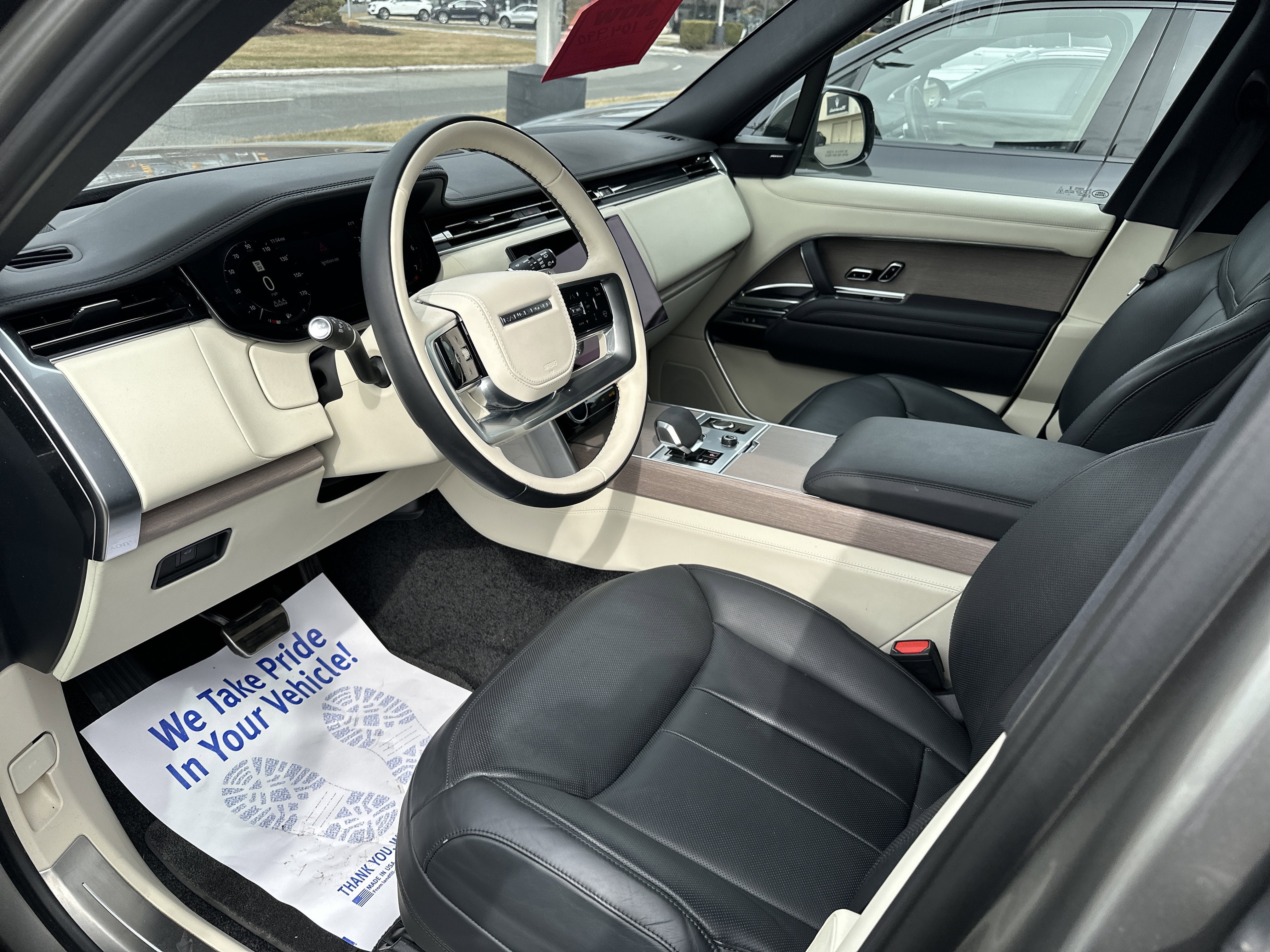 2023 Land Rover Range Rover P530 SE