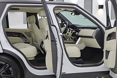 2023 Land Rover Range Rover SE