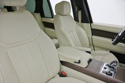 2023 Land Rover Range Rover SE