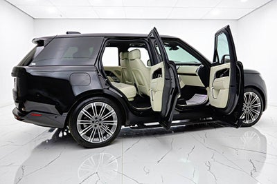 2025 Land Rover Range Rover P400 SE