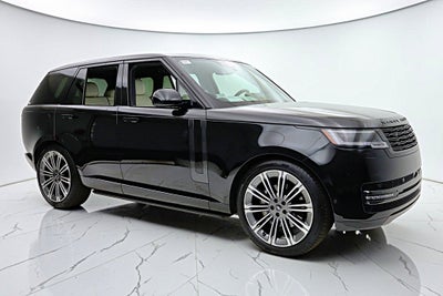 2025 Land Rover Range Rover P400 SE