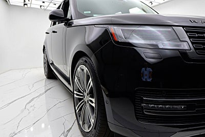 2025 Land Rover Range Rover P400 SE