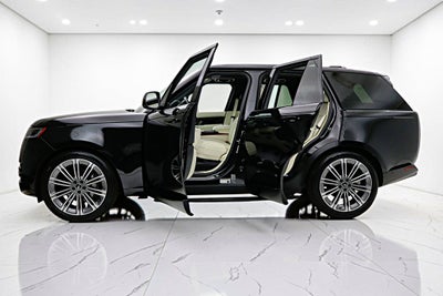 2025 Land Rover Range Rover P400 SE