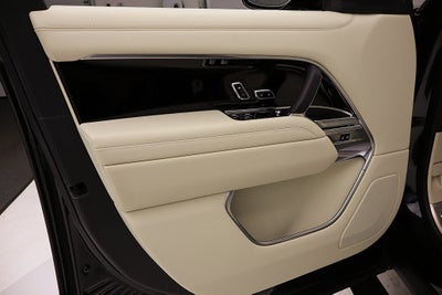 2025 Land Rover Range Rover P400 SE