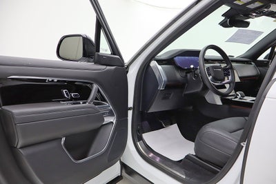 2024 Land Rover Range Rover P400 SE