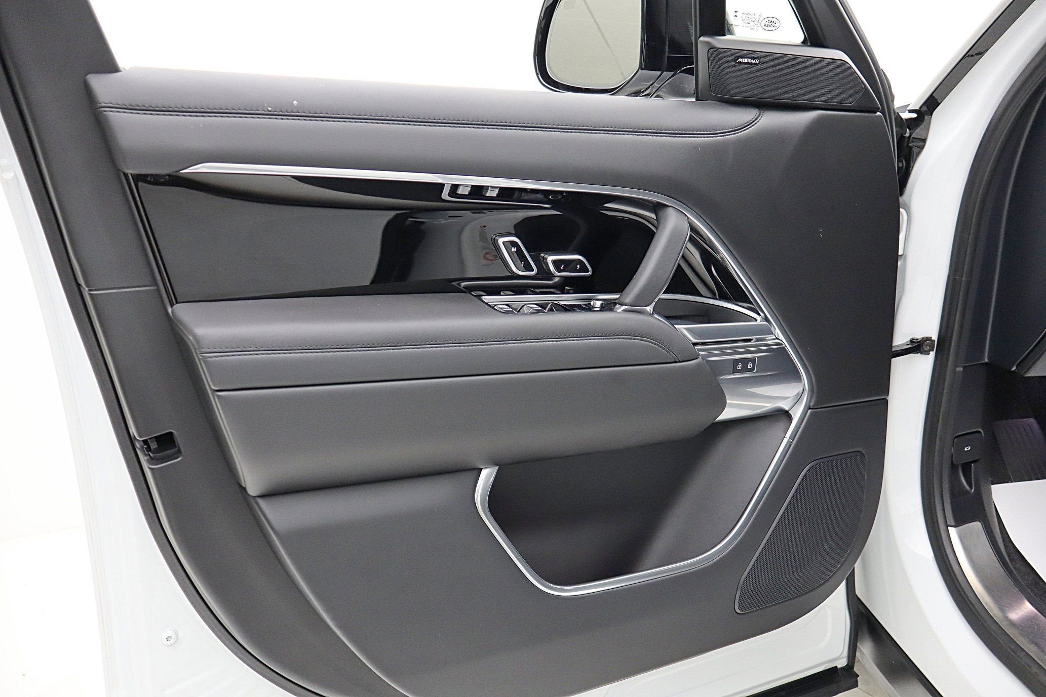 2024 Land Rover Range Rover P400 SE