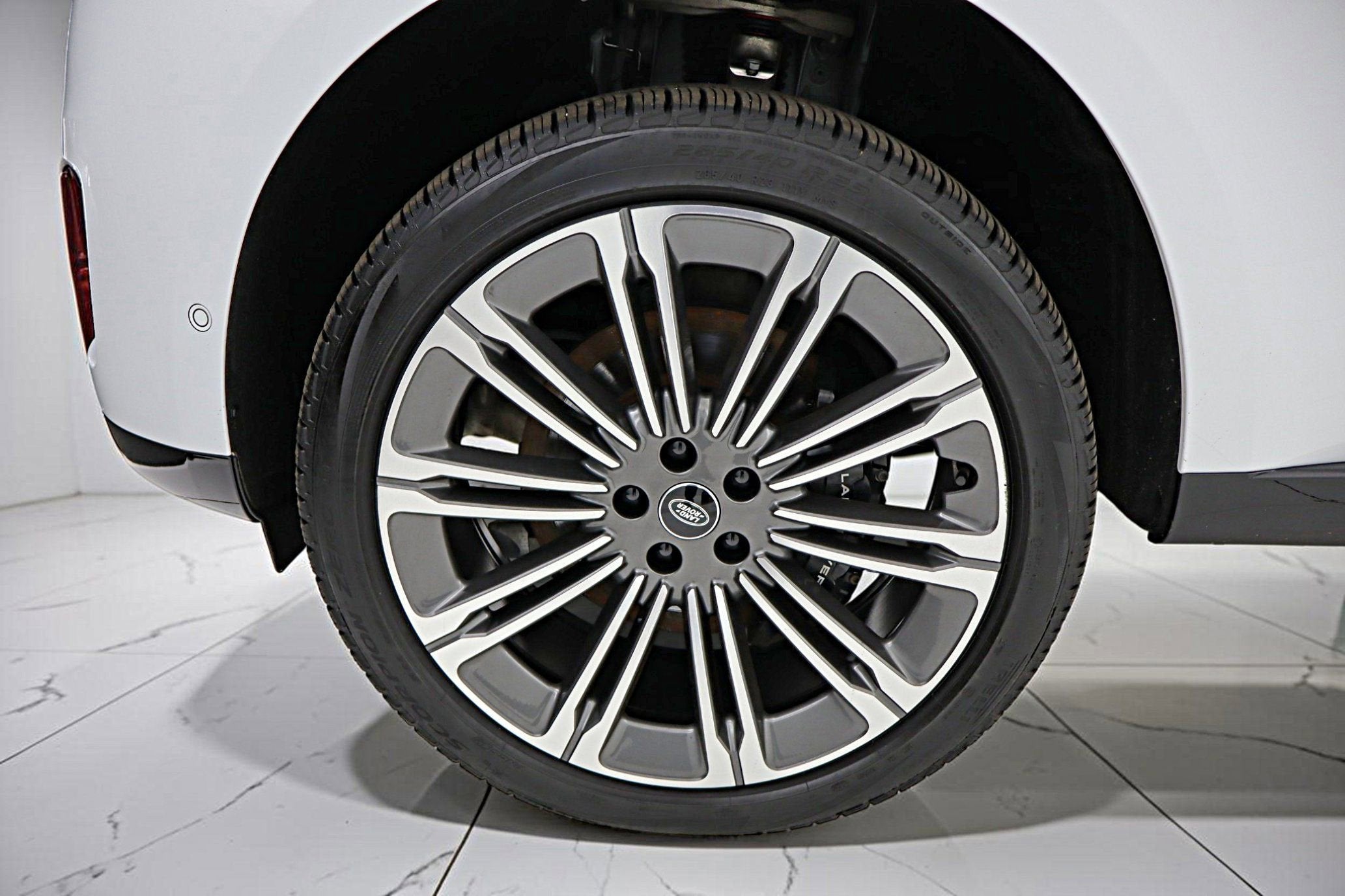 2024 Land Rover Range Rover P400 SE