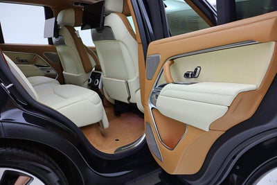 2024 Land Rover Range Rover P615 SV
