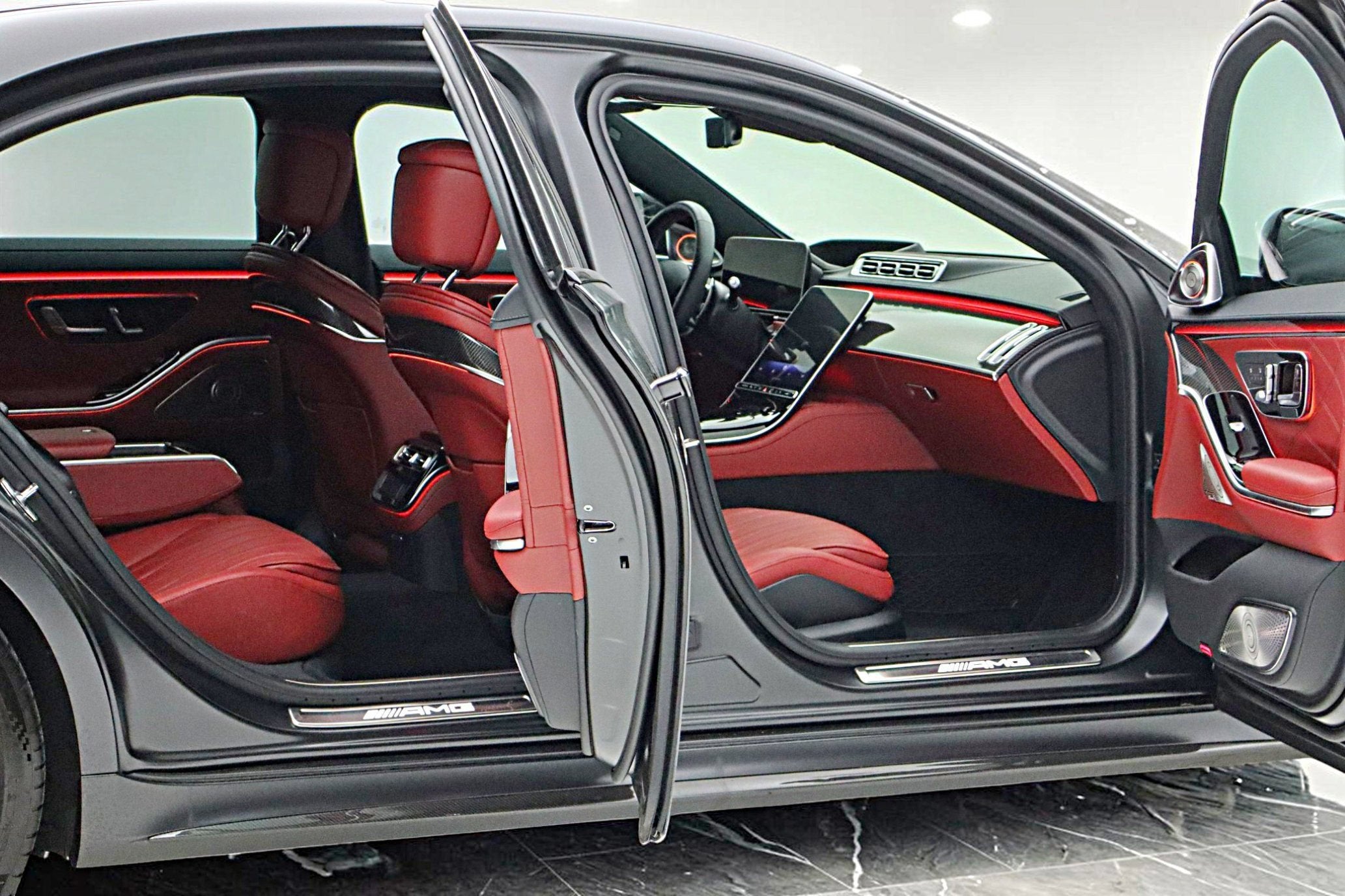 2025 Mercedes-Benz AMG® S 63 E 4MATIC®