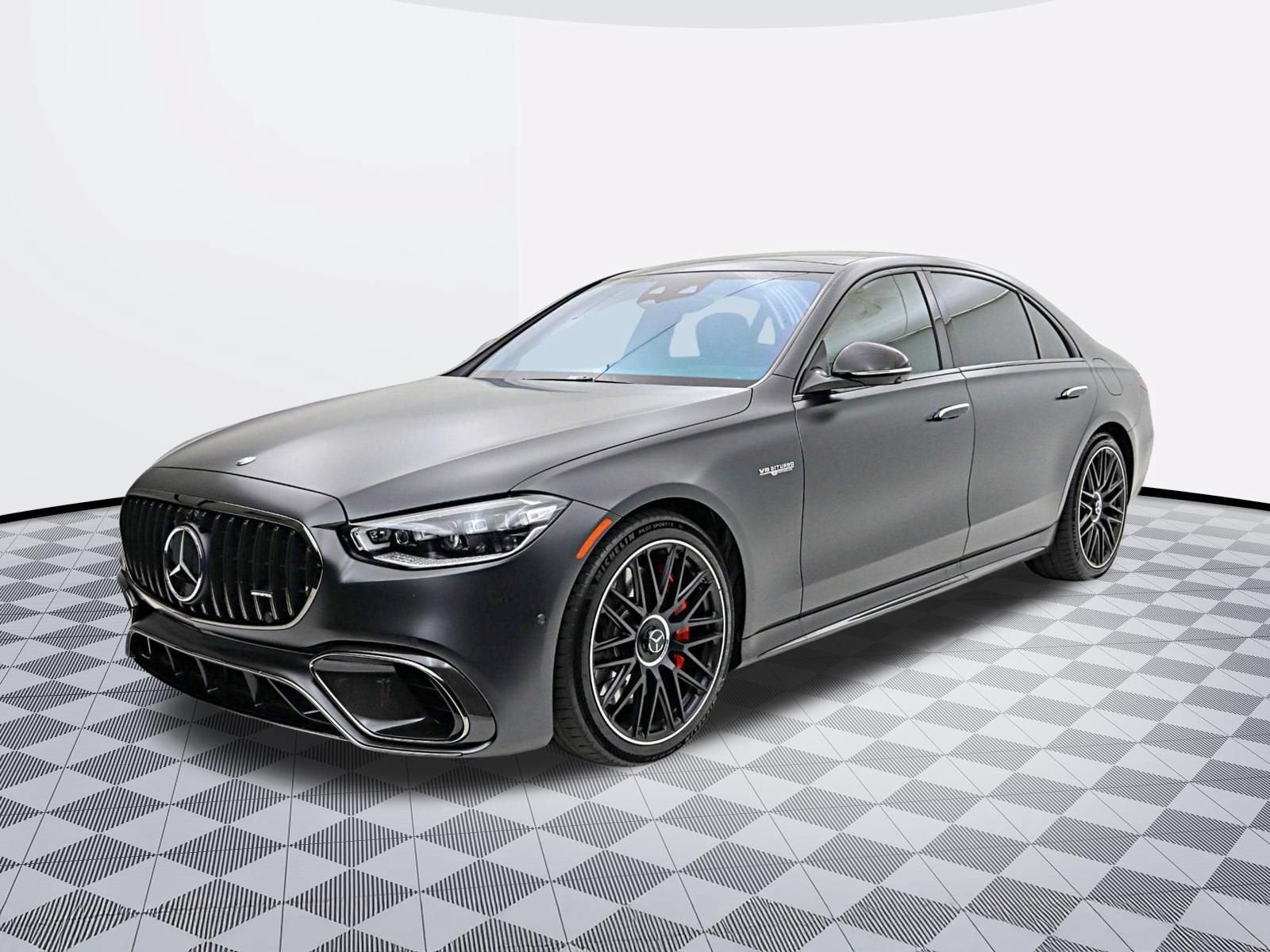 2025 Mercedes-Benz AMG® S 63 E 4MATIC®