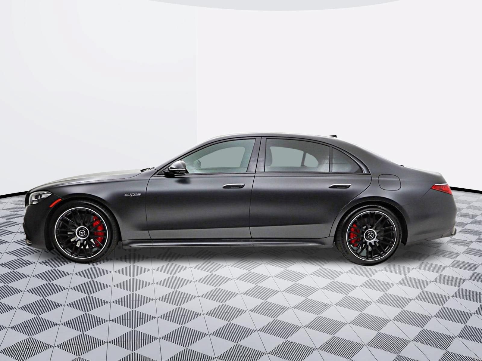 2025 Mercedes-Benz AMG® S 63 E 4MATIC®