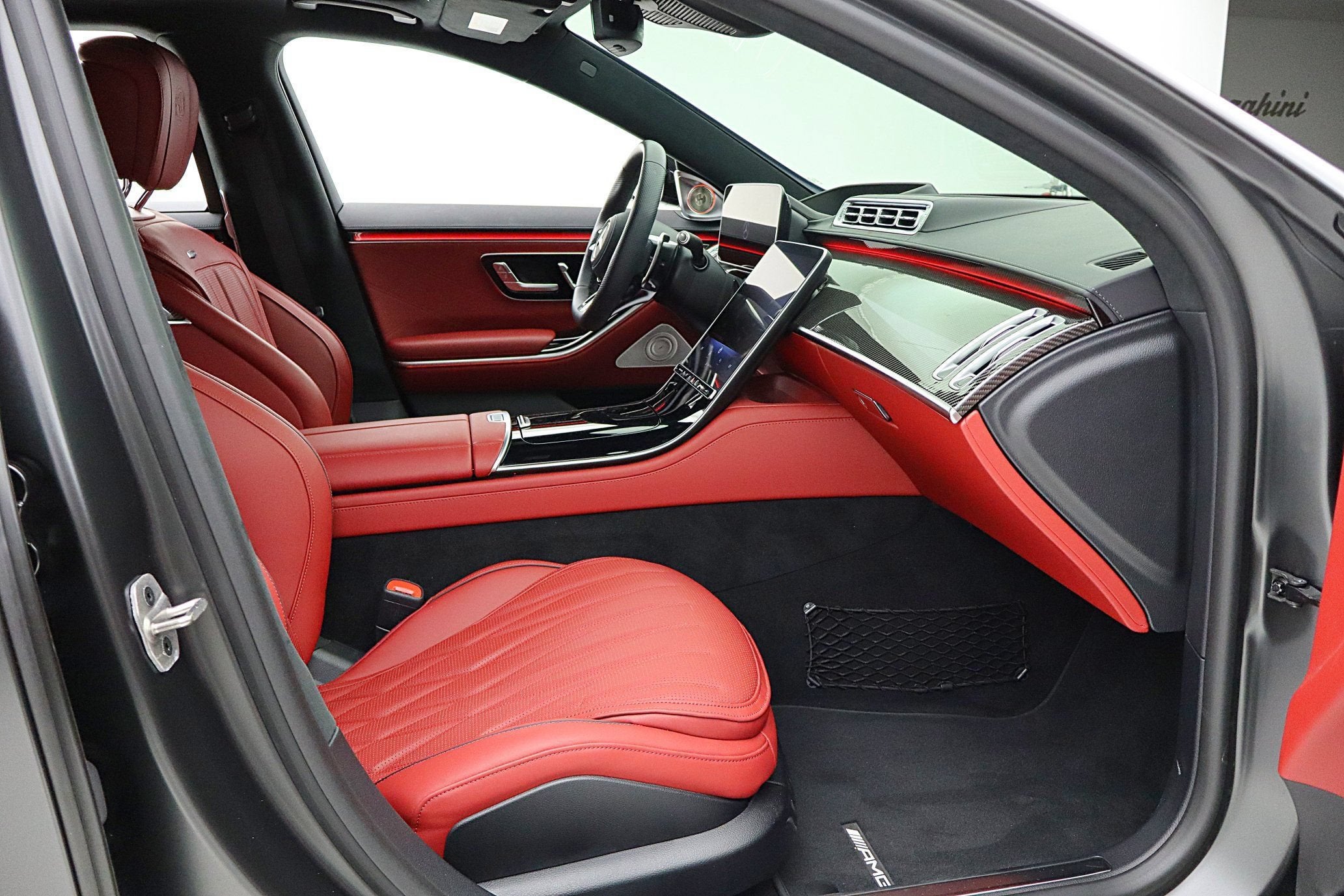 2025 Mercedes-Benz AMG® S 63 E 4MATIC®