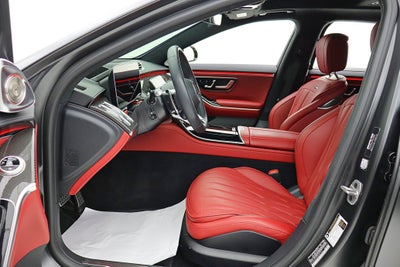 2025 Mercedes-Benz AMG® S 63 E 4MATIC®