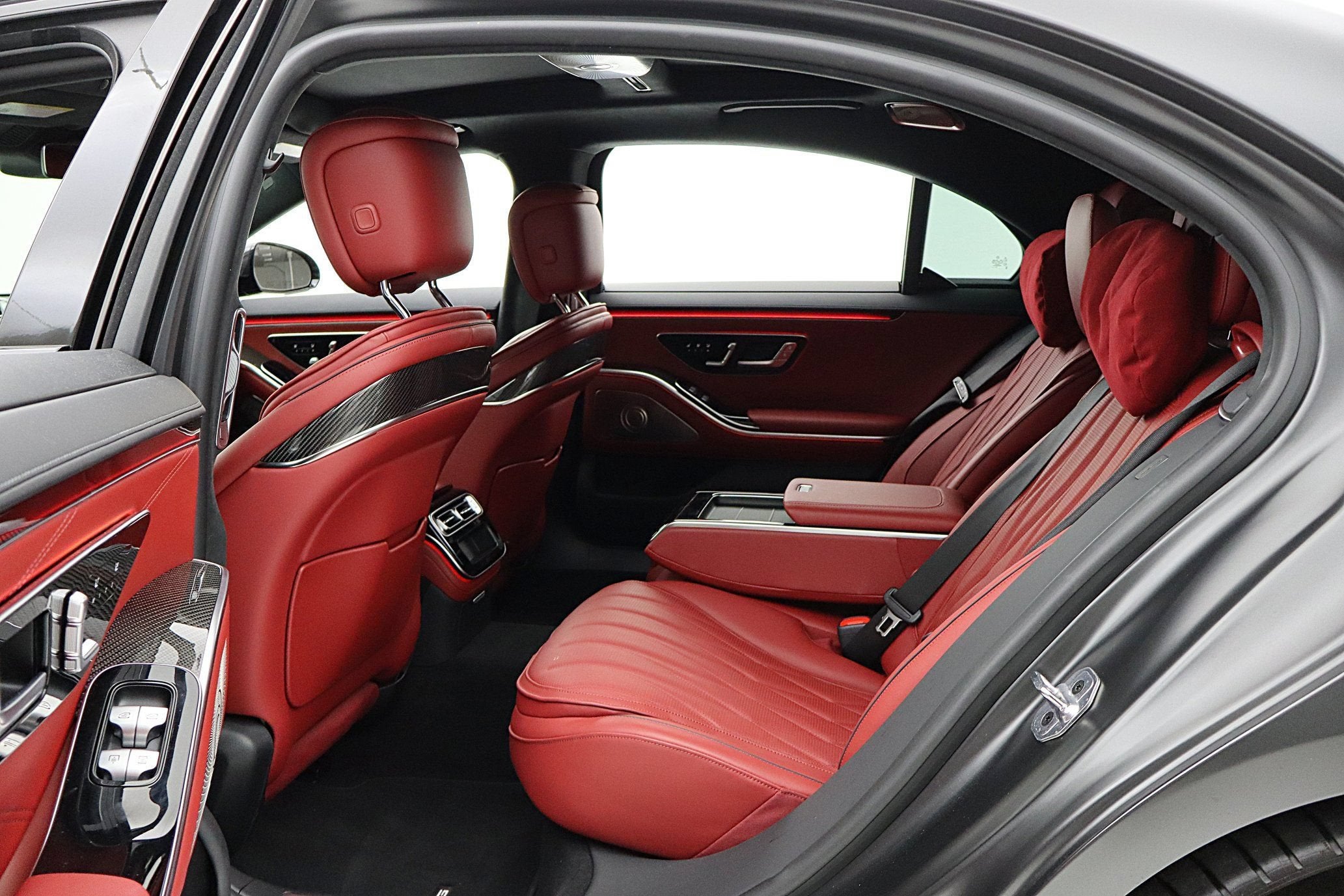 2025 Mercedes-Benz AMG® S 63 E 4MATIC®