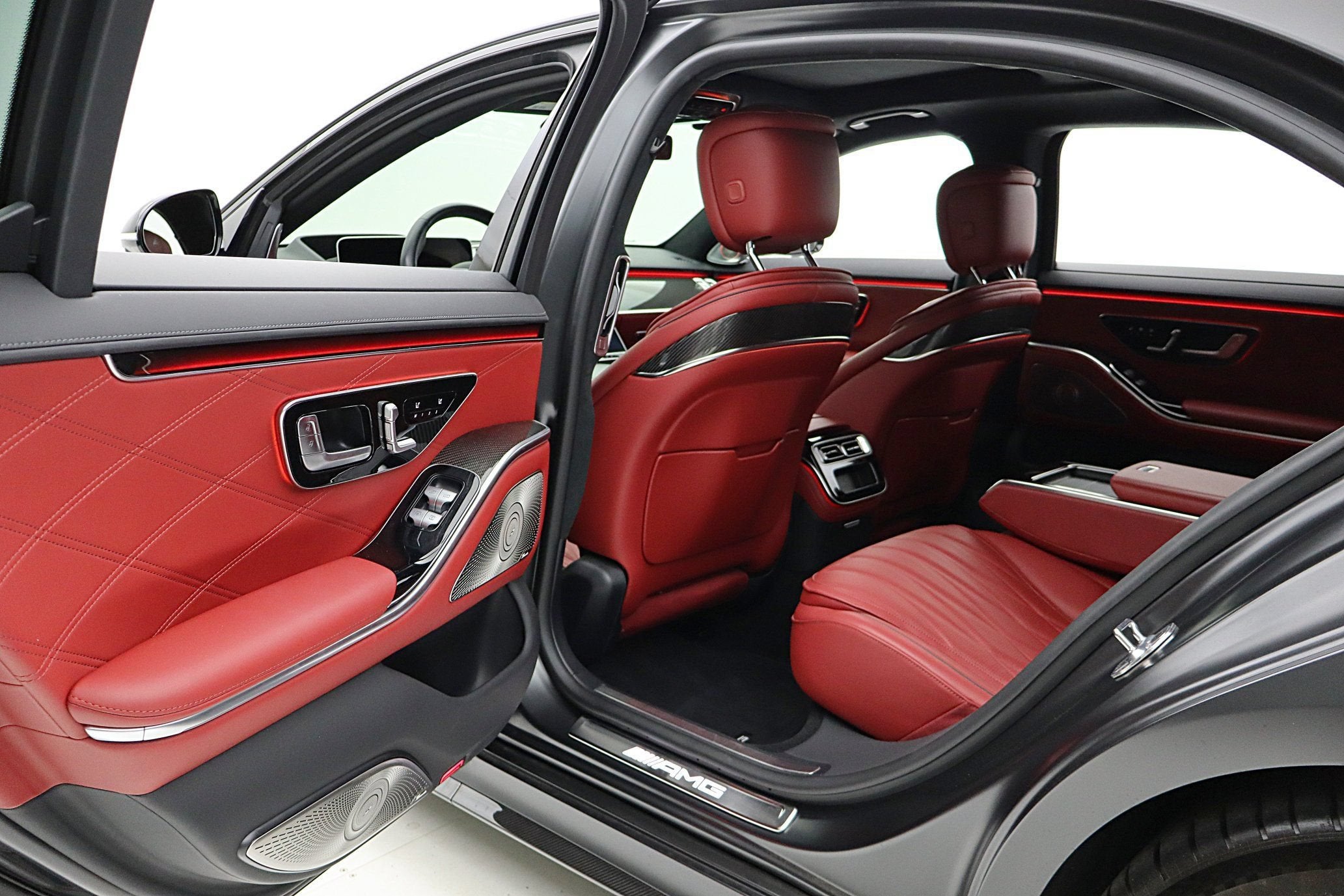 2025 Mercedes-Benz AMG® S 63 E 4MATIC®