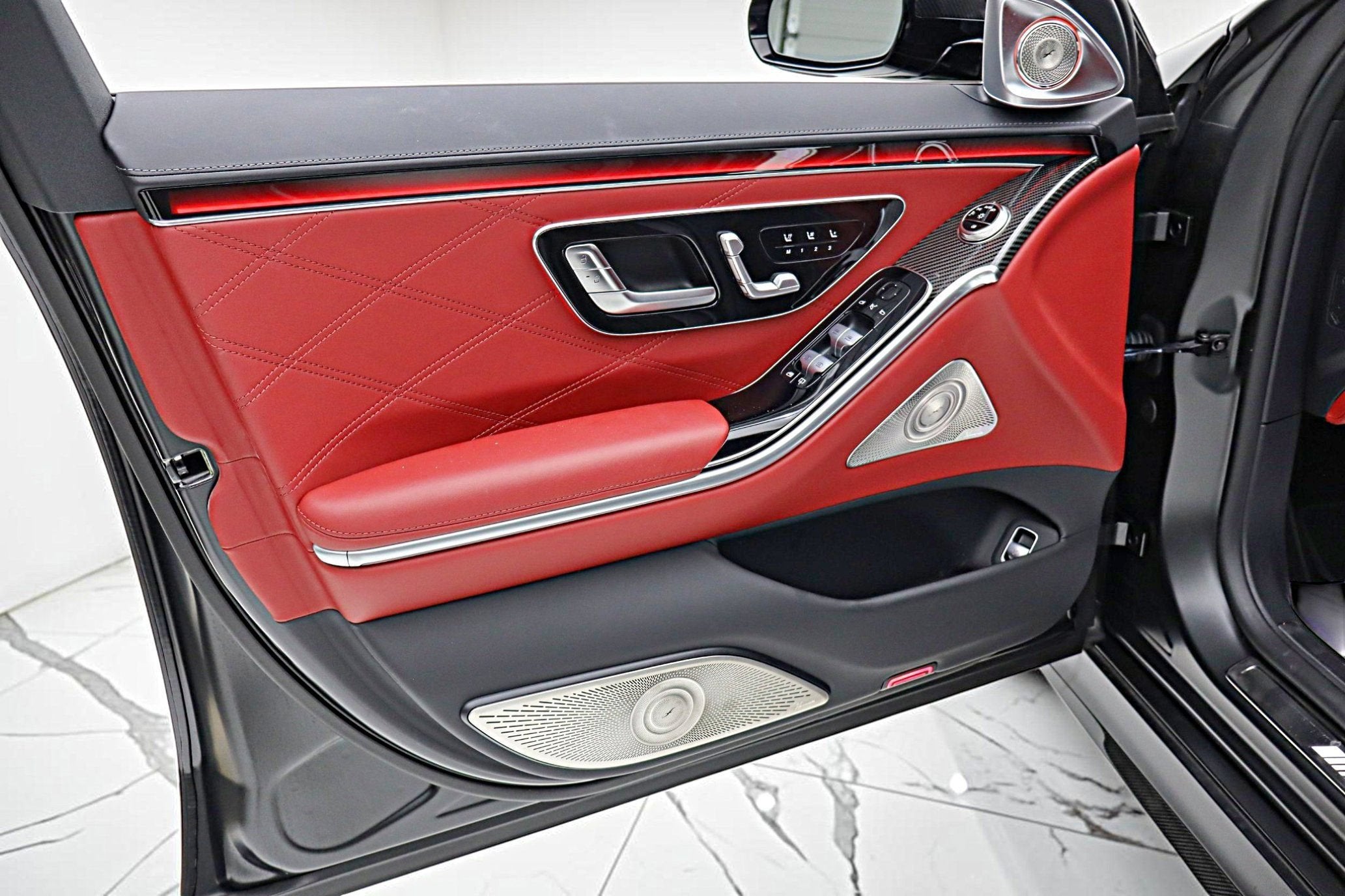 2025 Mercedes-Benz AMG® S 63 E 4MATIC®