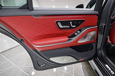 2025 Mercedes-Benz AMG® S 63 E 4MATIC®