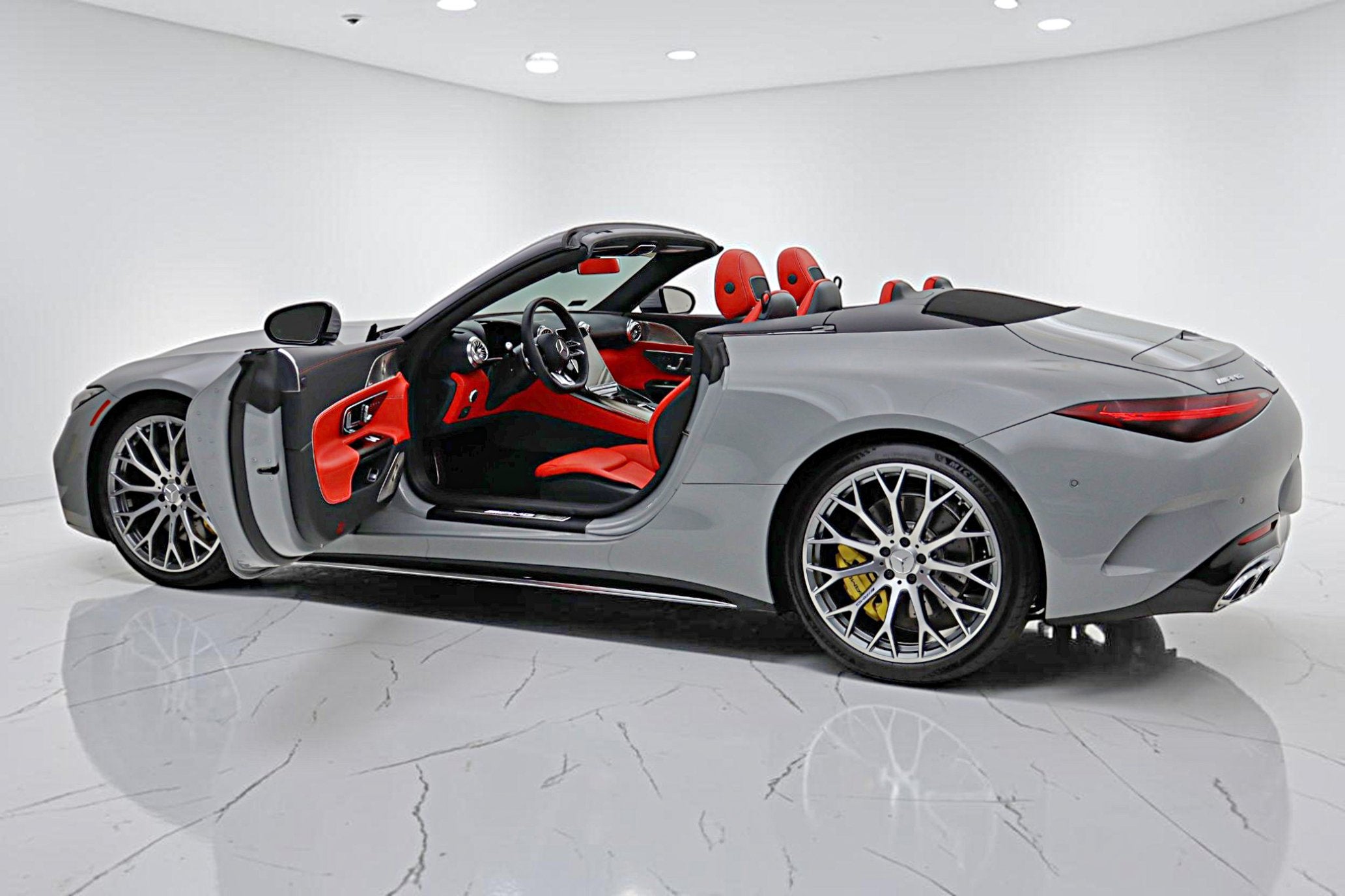 2023 Mercedes-Benz AMG® SL 63 4MATIC®