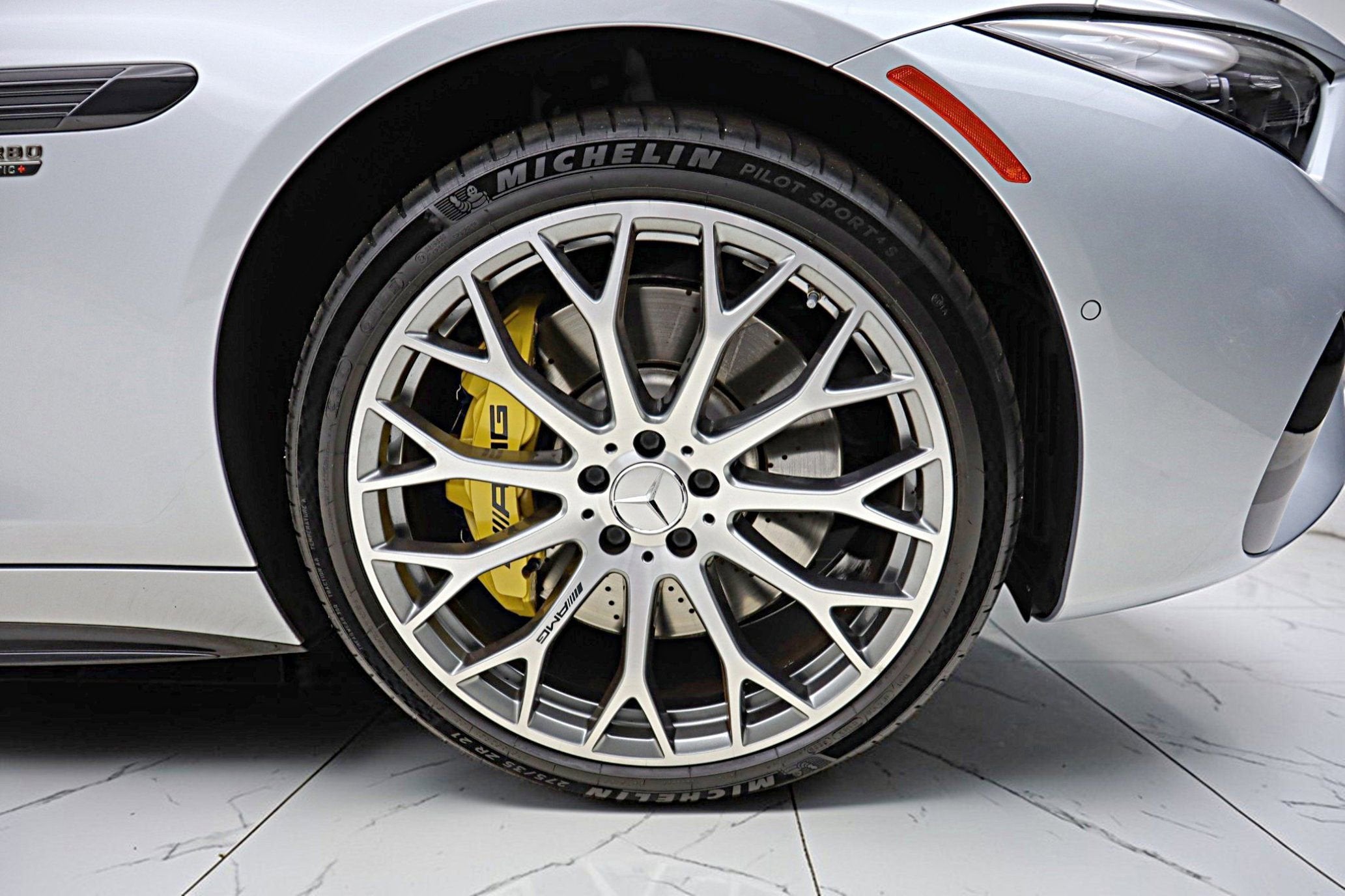 2024 Mercedes-Benz AMG® SL 63 4MATIC®