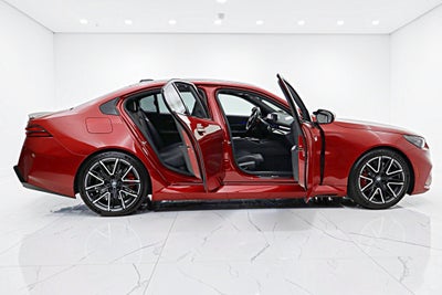 2025 BMW M5 NA
