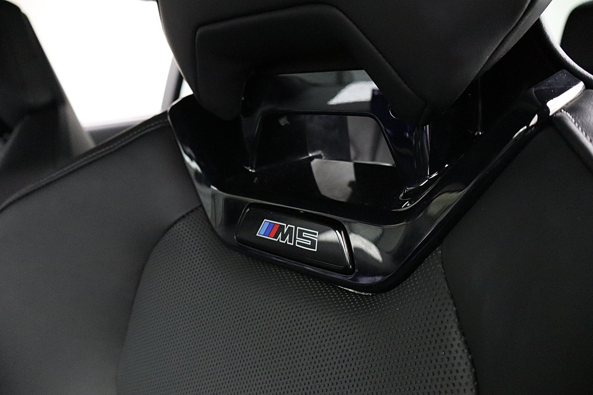 2025 BMW M5 NA
