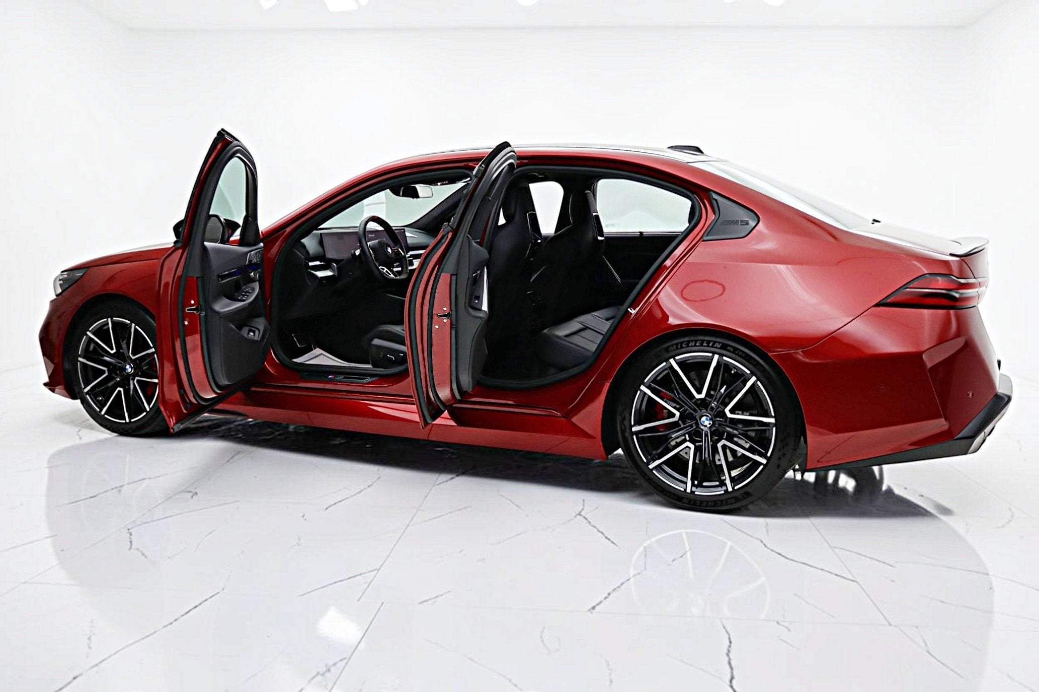 2025 BMW M5 NA