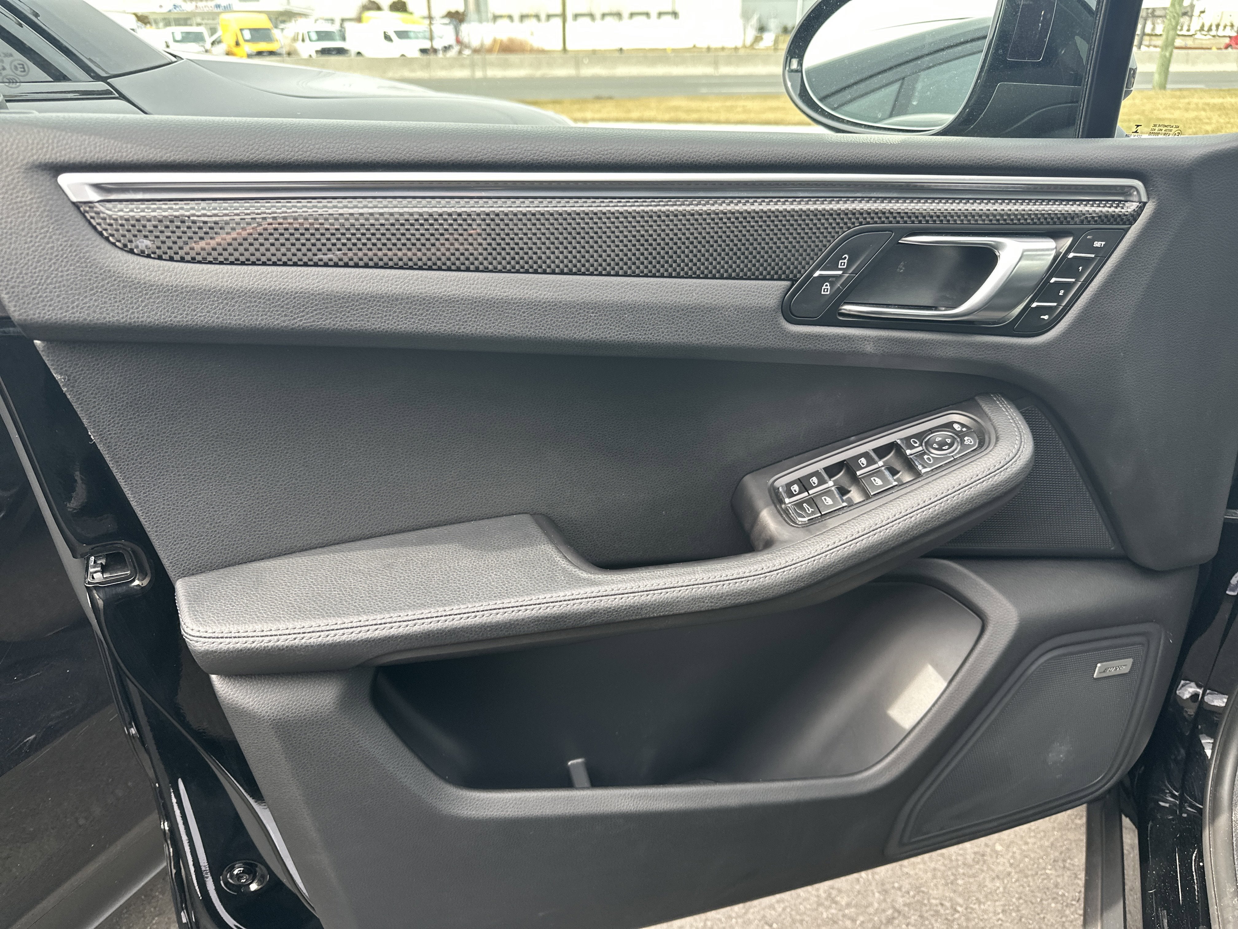 2021 Porsche Macan NA