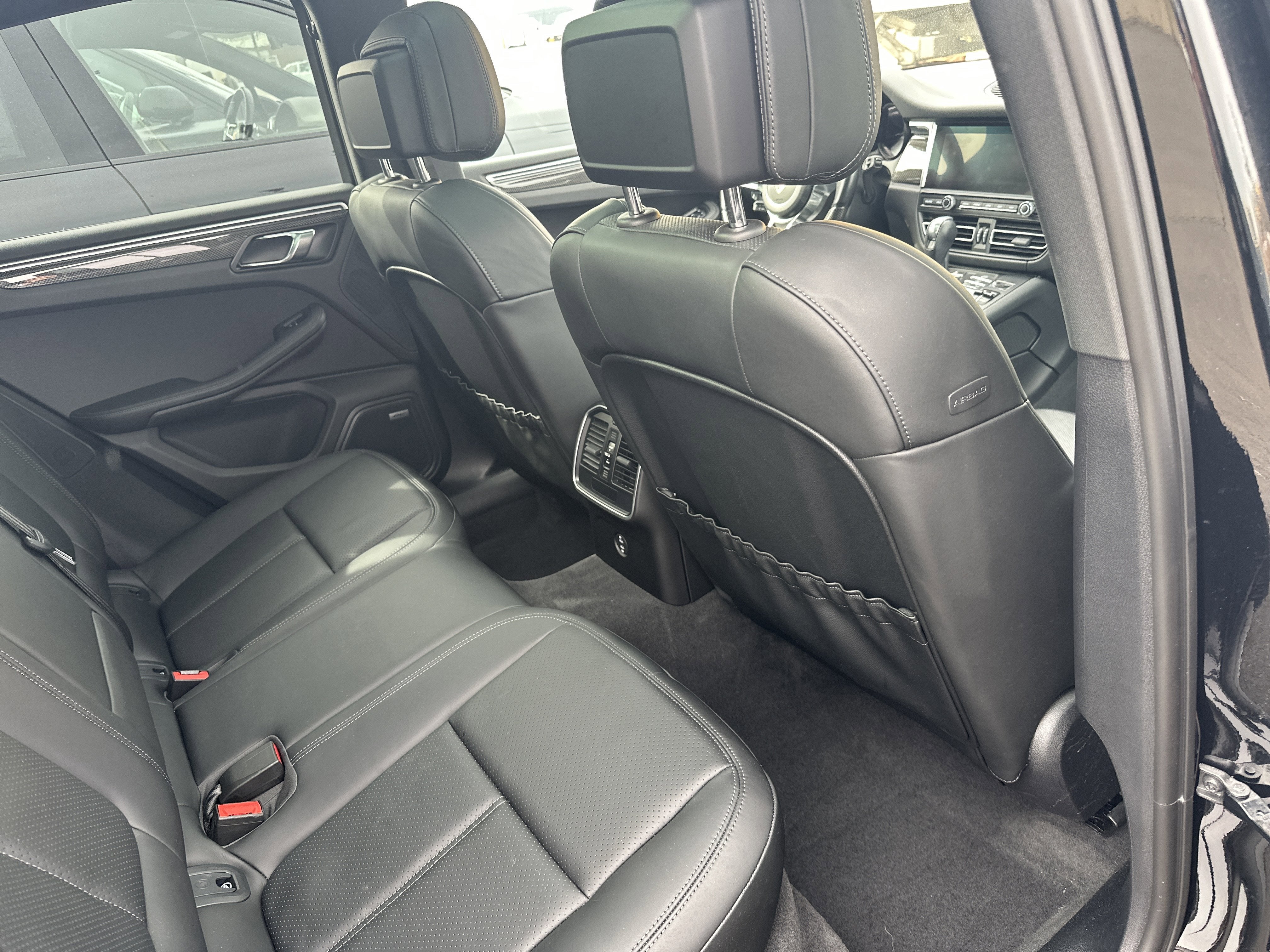 2021 Porsche Macan NA