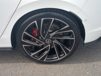 2024 Volkswagen Golf GTI 2.0T Autobahn